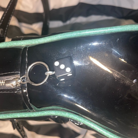 Trophy Queen GTO Black and Mint Green Shoulder Bag - Picture 4 of 6